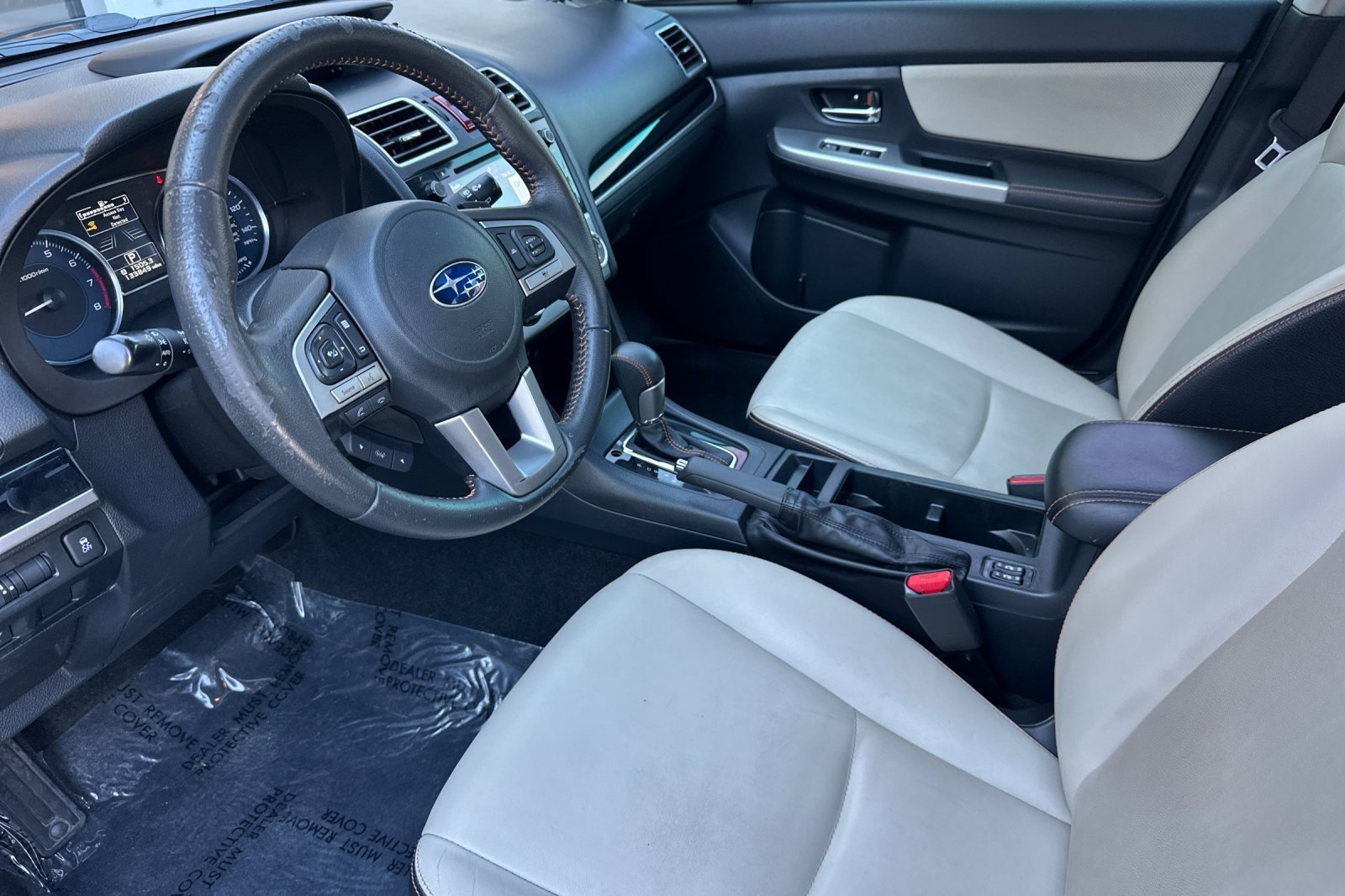 Used 2016 White Subaru 2.0i Limited image 10