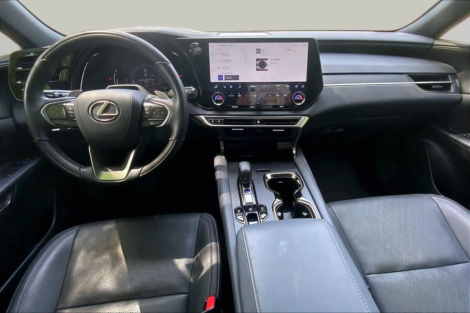 Used 2023 Eminent White Pearl Lexus Premium Plus image 14
