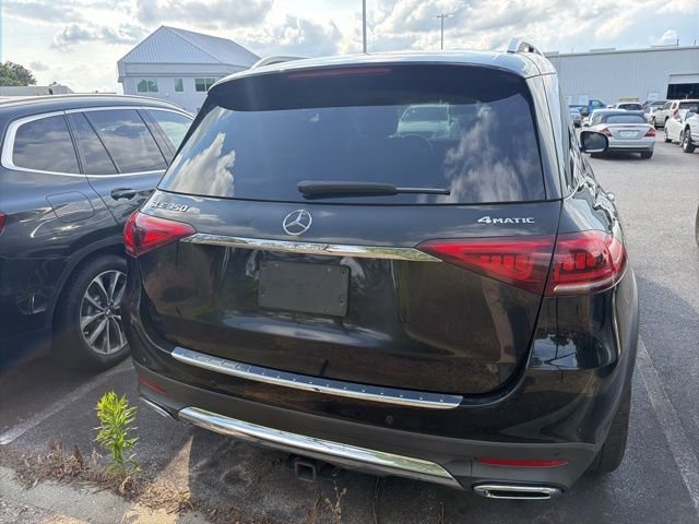 Used 2020 Black Mercedes-Benz GLE 350 image 3