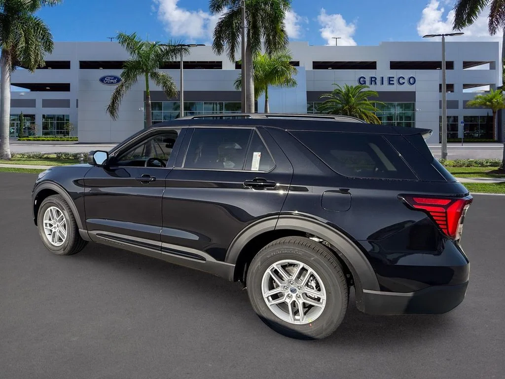 New 2026 Agate Black Metallic Ford Active image 5