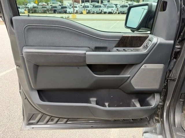 Used 2021 Gray Ford Lariat image 6