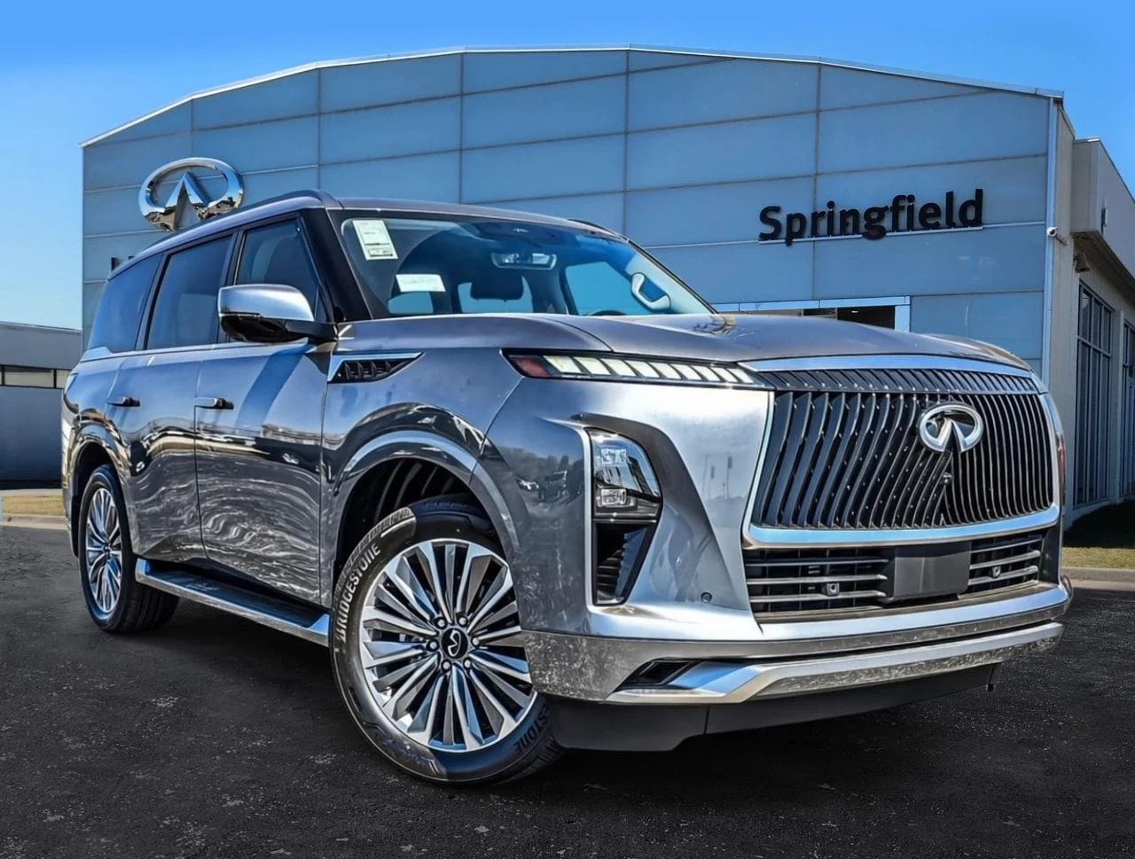 2026 INFINITI QX80 Luxe 4WD's photo