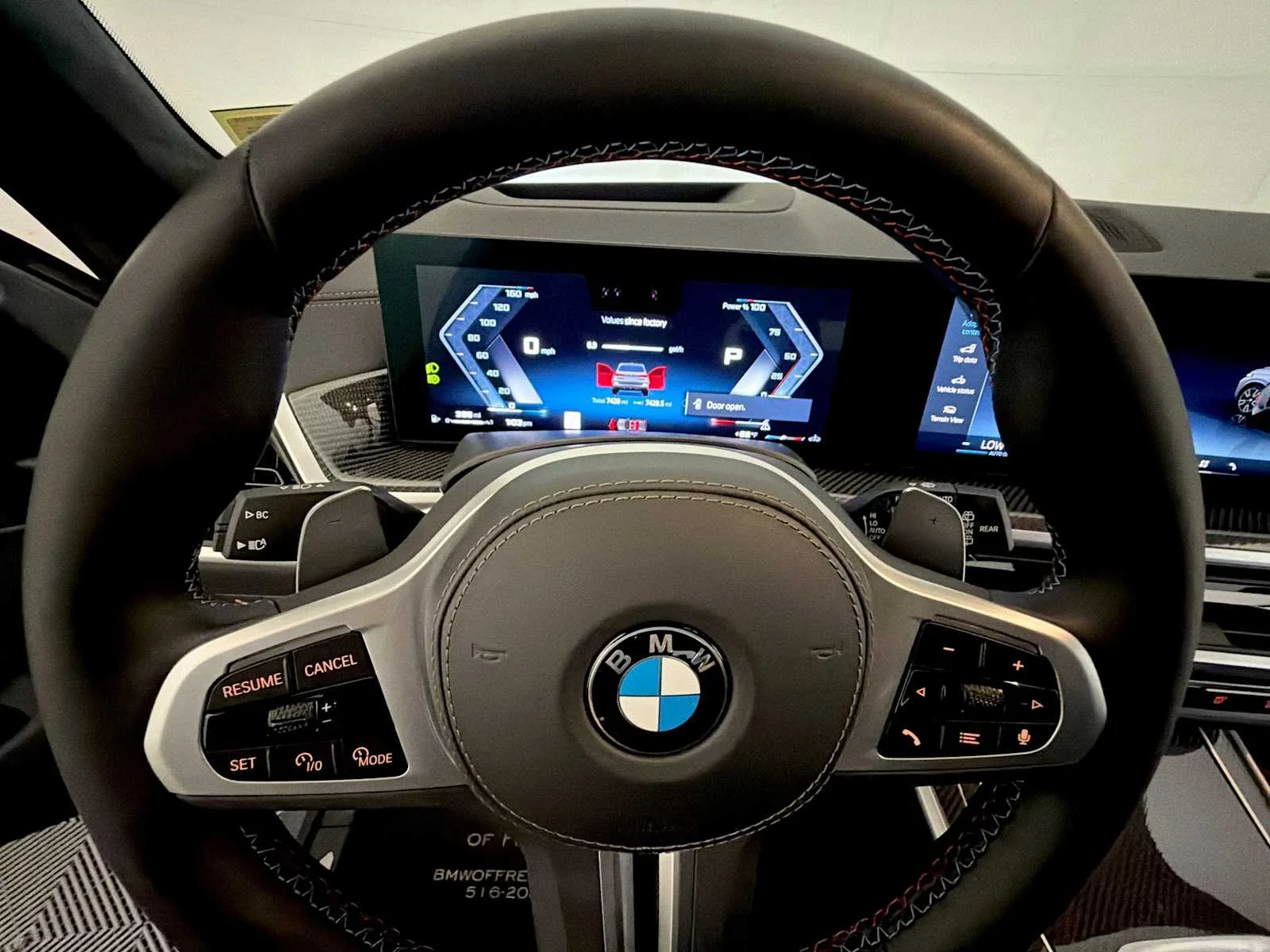 2026 BMW X5 M60i - Photo 13