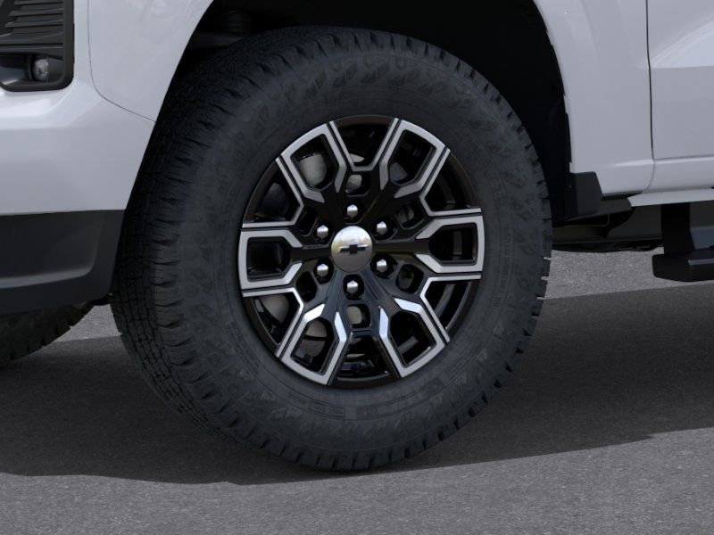 New 2026 Summit White Chevrolet Z71 image 10