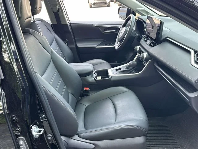 Used 2024 Black Toyota XLE Premium image 14