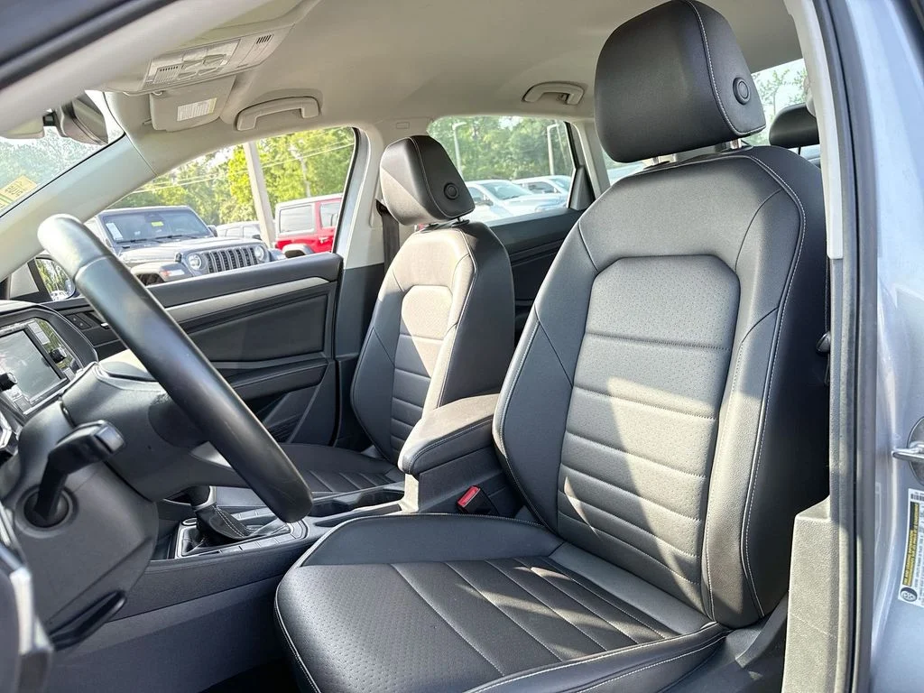 Used 2024 Platinum Gray Metallic Volkswagen 1.5T SE image 12