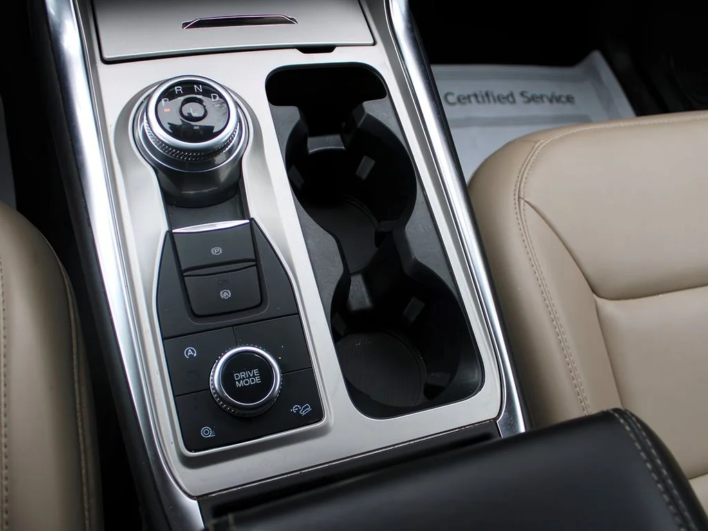 2024 Ford Explorer XLT - Photo 23