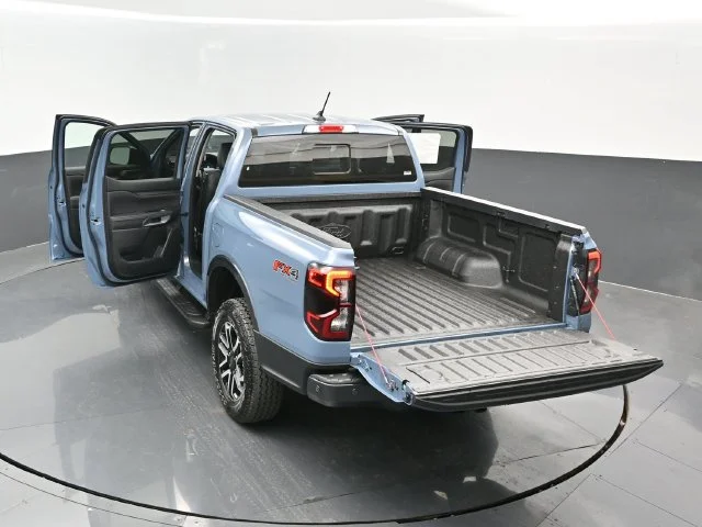 Used 2024 Azure Gray Metallic Ford Lariat image 25