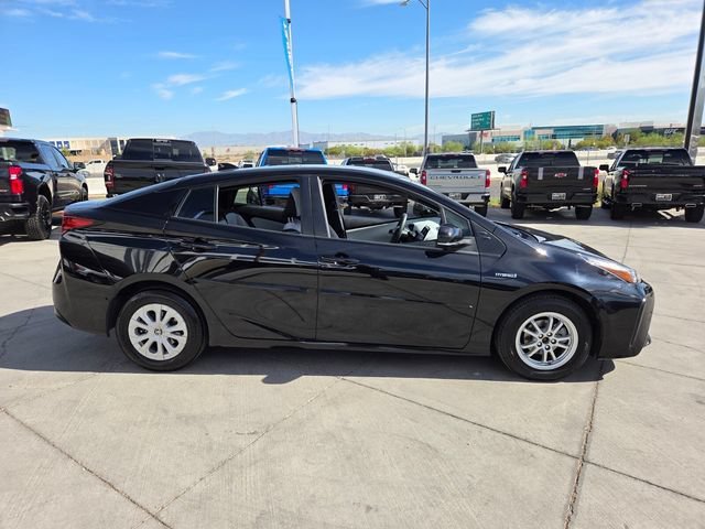 2021 Toyota Prius LE - Photo 7