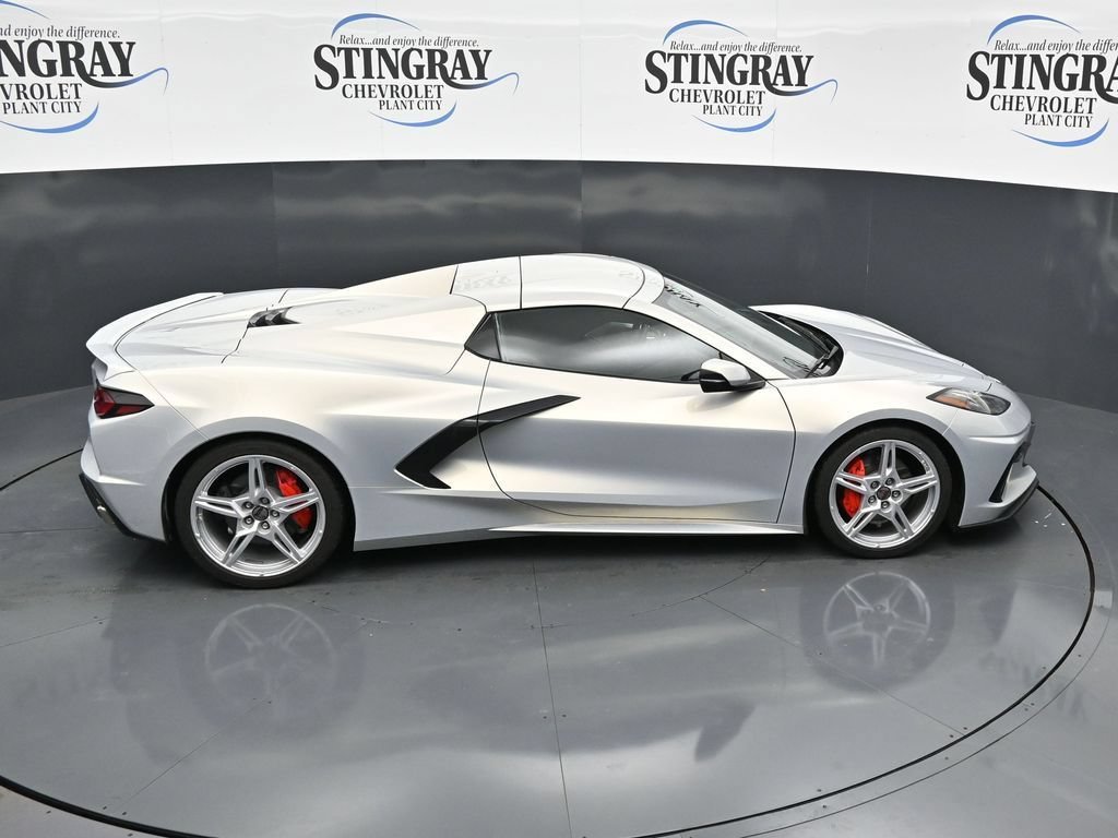 Used 2023 SILVER FLARE METALLIC Chevrolet 2LT image 25