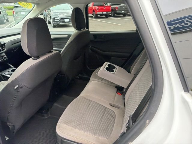 Used 2022 White Ford SE image 23