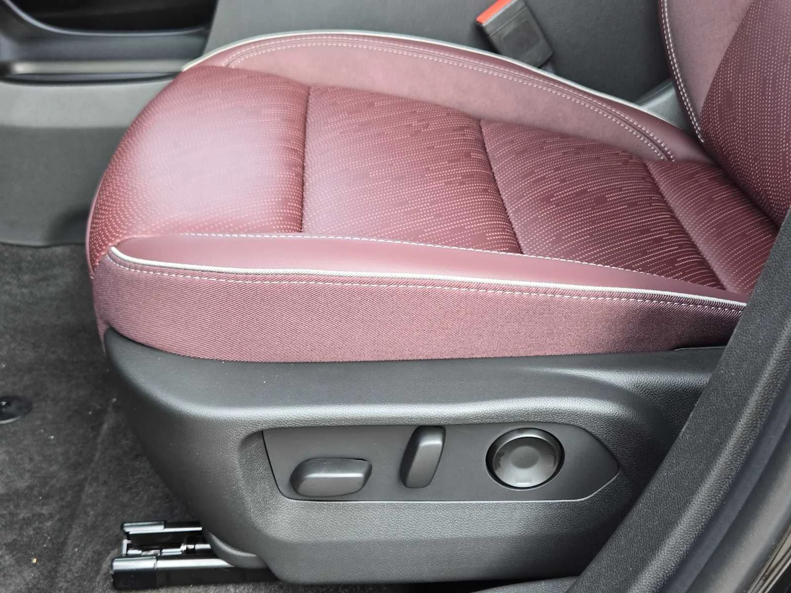 2026 Buick Envision Sport Touring - Photo 16