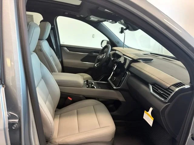 2026 GMC Acadia Elevation - Photo 33