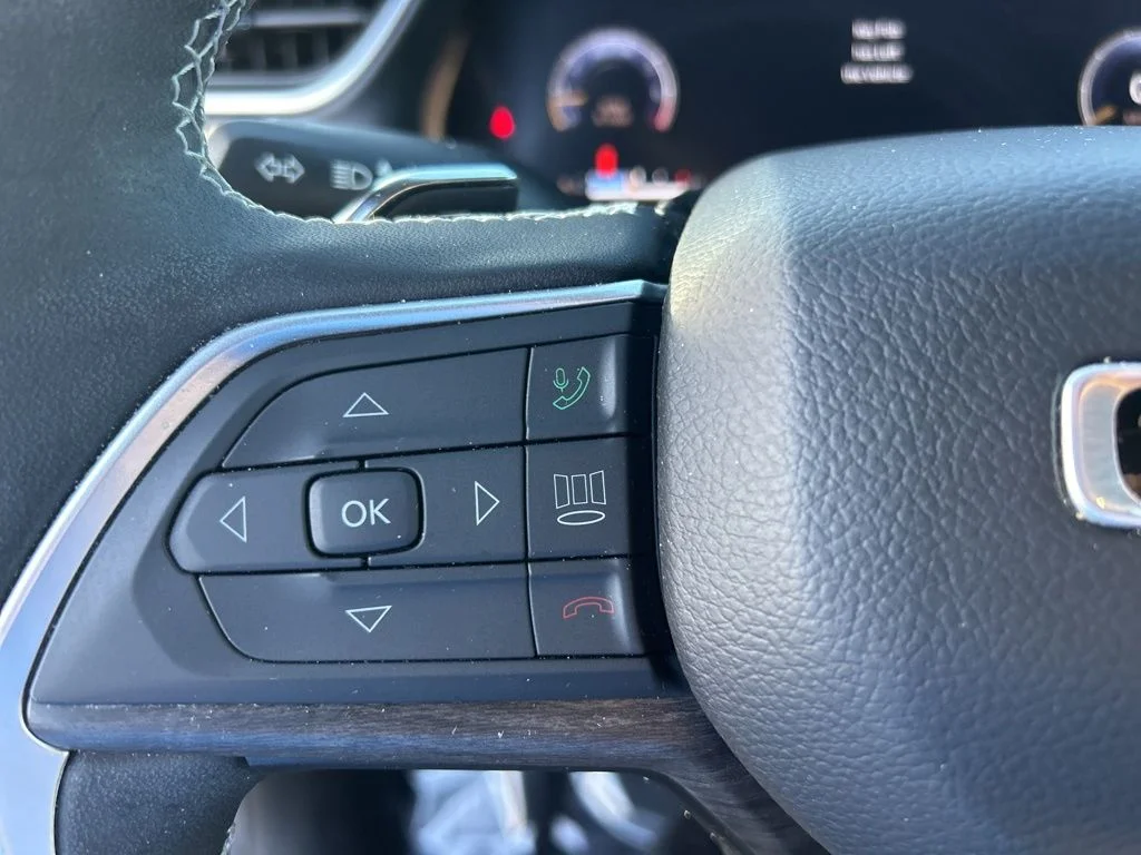 Used 2024 Gray Jeep Limited image 49