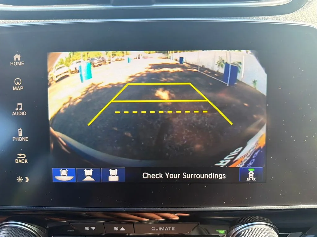 Used 2019  Honda Touring image 21