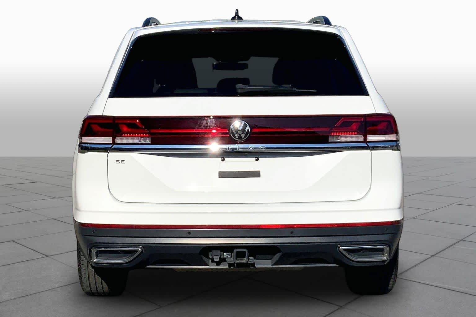 Certified Used 2024 Pure White Volkswagen 2.0T SE w/Technology image 5