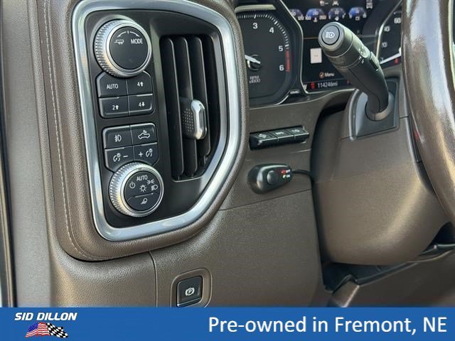 Used 2021 WHITE FROST TRICOAT GMC Denali image 15