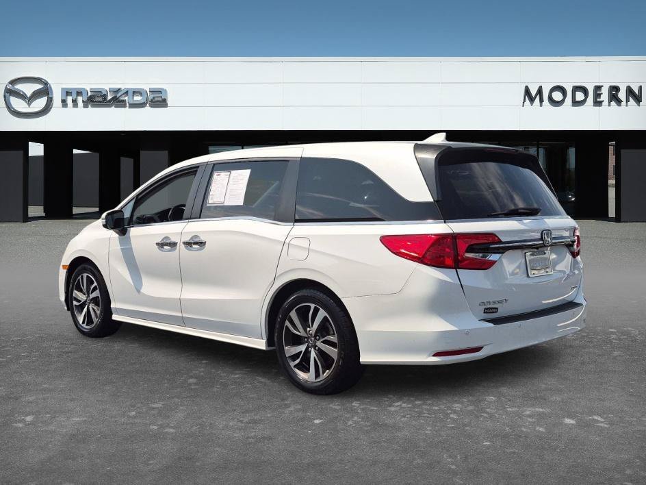 Used 2022 White Honda Touring image 3