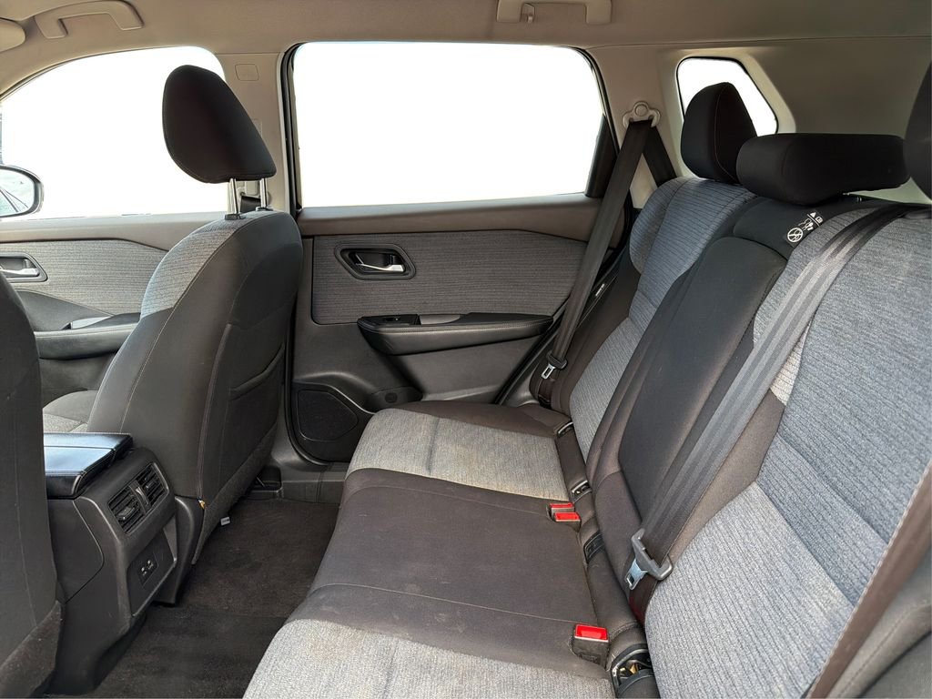 Used 2023 Super Black Nissan SV image 11
