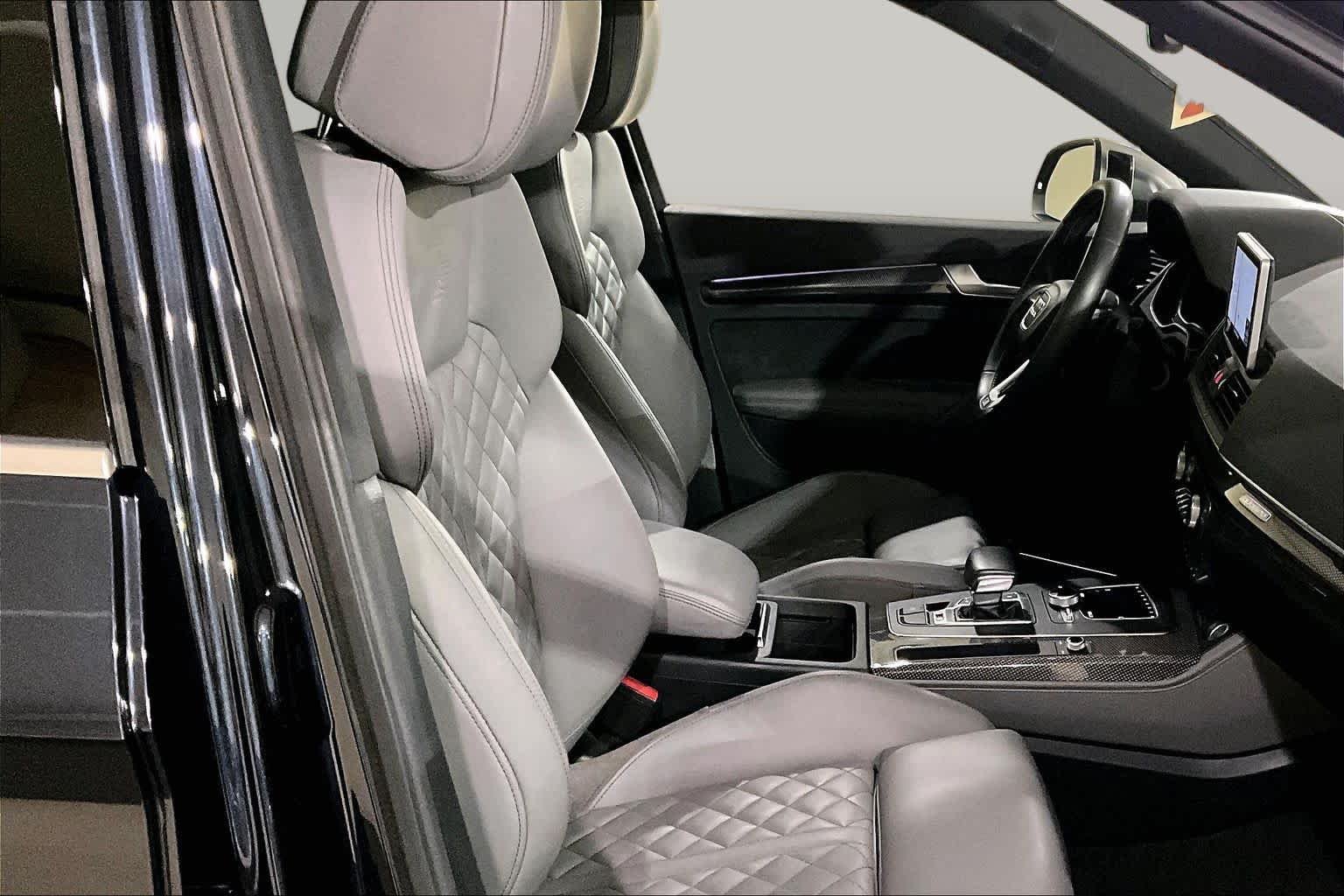 Pre-Owned 2018 Audi SQ5 Prestige