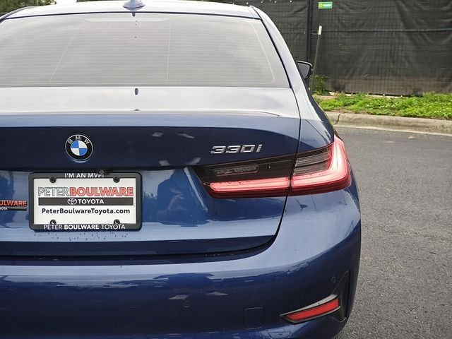 Used 2021 Blue BMW 330i image 5