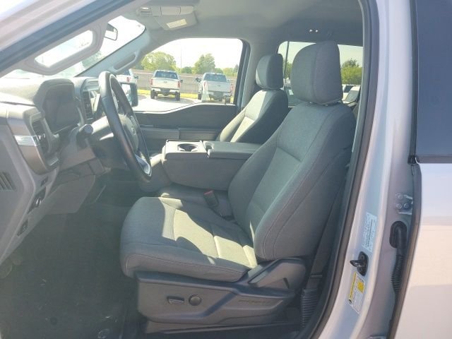 Used 2025 White Ford XLT image 18
