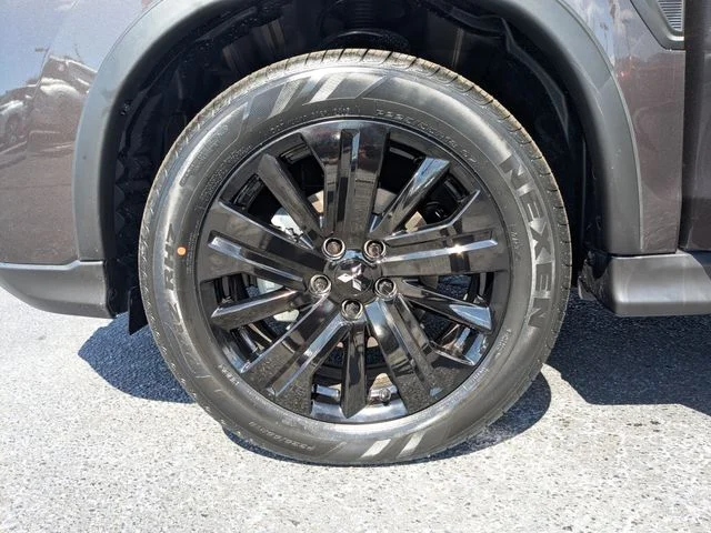New 2026 Brown Mitsubishi 2.0 LE image 34
