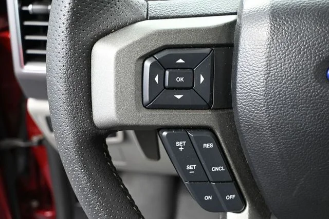 Used 2019 Red Ford XLT image 26