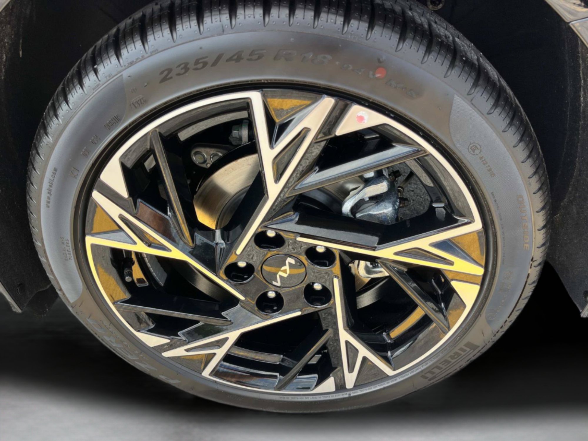 New 2026 Aurora Black Pearl Kia GT-Line image 30
