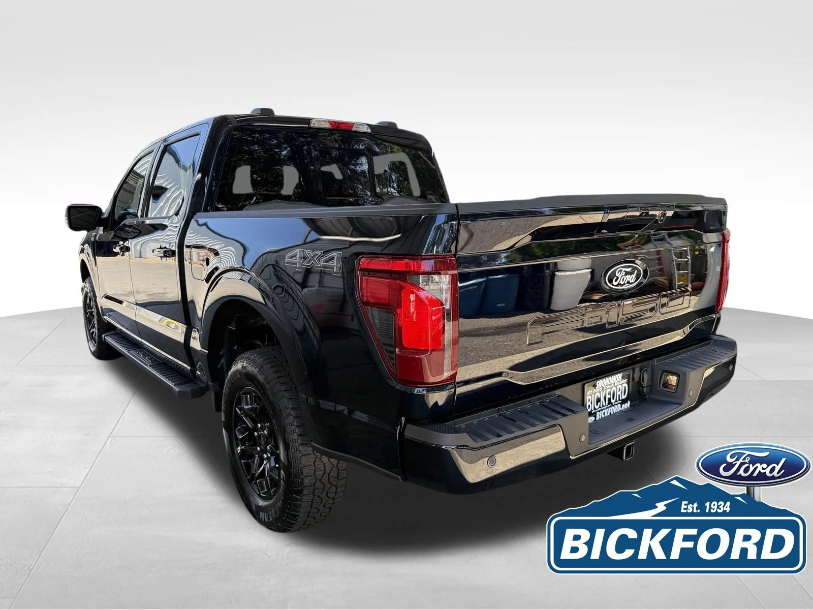 New 2026 Blue Ford XLT image 8