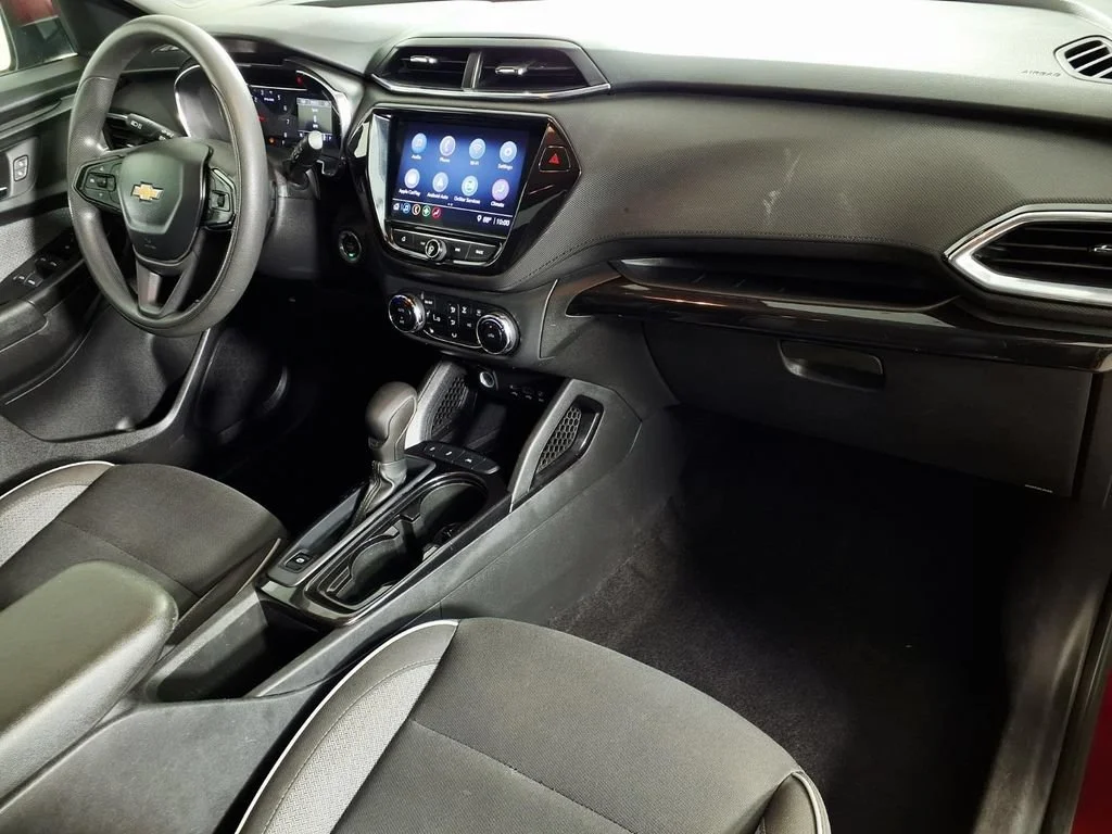 Used 2023 CRIMSON METALLIC Chevrolet LT image 12