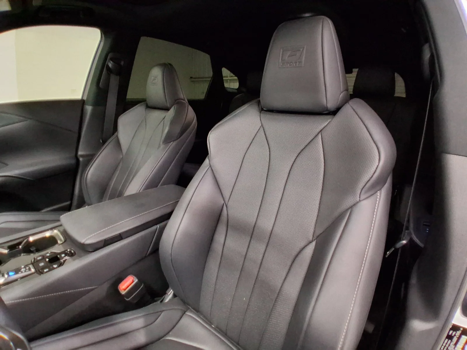 2023 Lexus RX 350 F SPORT - Photo 19
