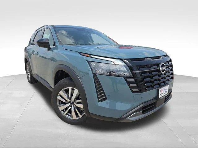 New 2026 Green Nissan SL image 1