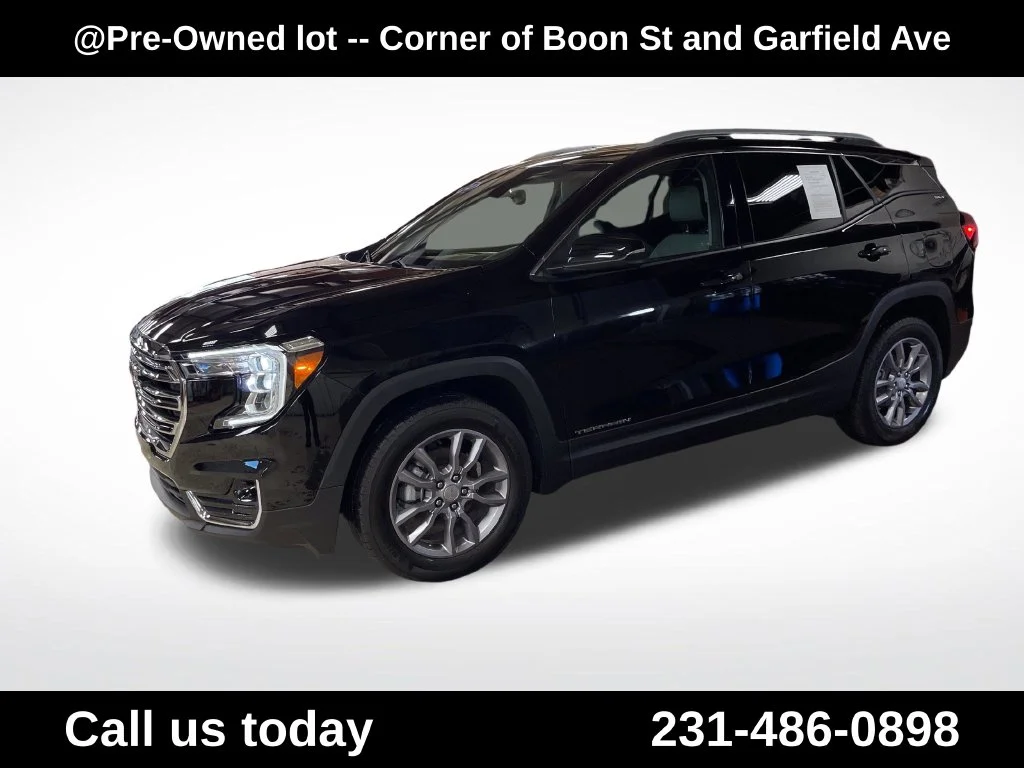 Used 2024 Black GMC SLT image 1