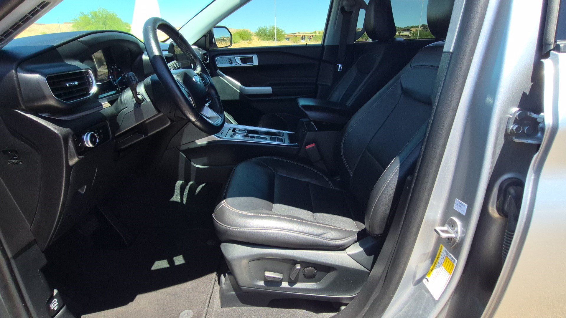 Used 2023 Silver Metallic Ford Limited image 14