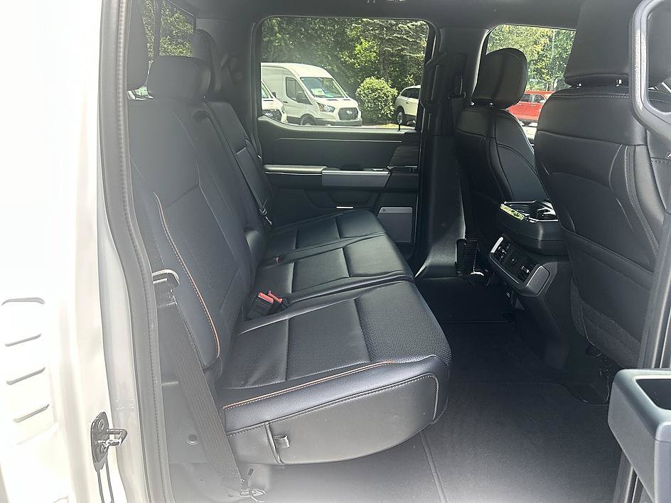 New 2026 Oxford White Ford Lariat® image 22