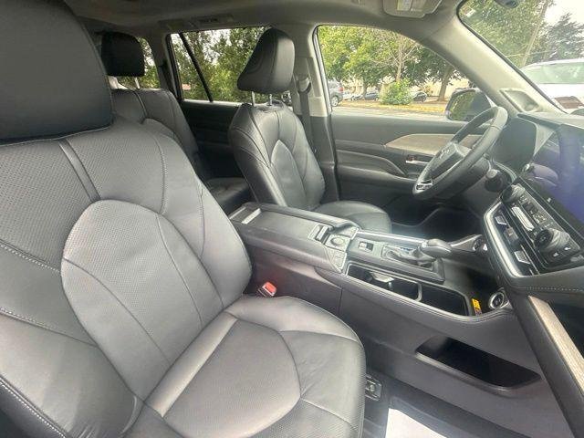 Certified Used 2026 HEAVY METAL Toyota  image 19
