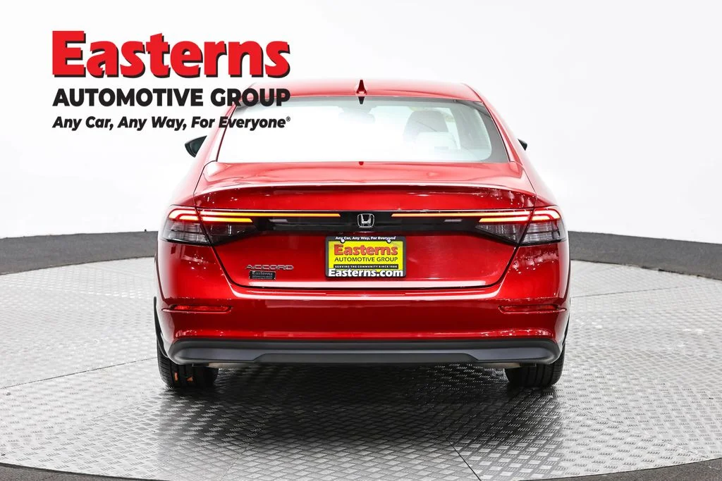 Used 2023 Red Honda EX image 6