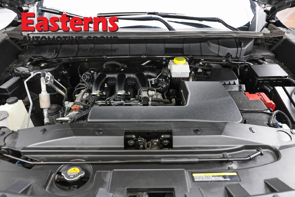Used 2023 Black Nissan S image 7