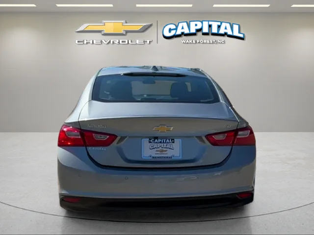 Used 2025 Gray Chevrolet LT image 5
