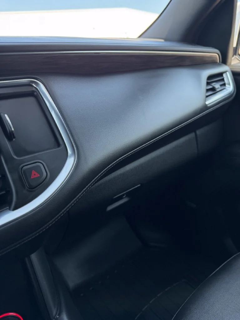 Used 2021 Summit White Chevrolet Z71 image 35