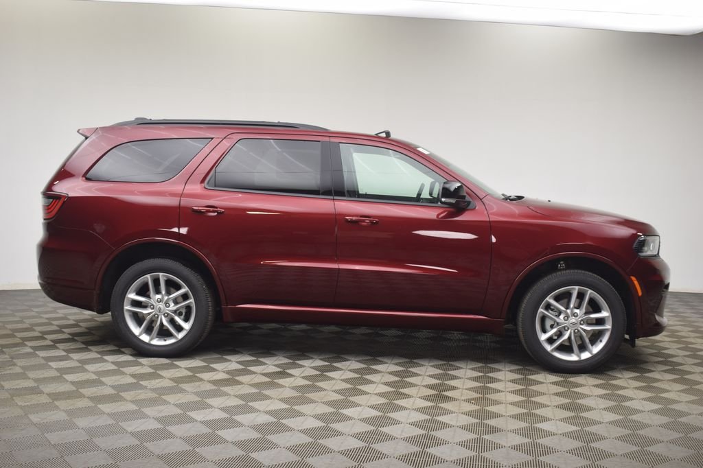 New 2026 Octane Red Pearl-Coat Exterior Paint Dodge GT Plus image 4