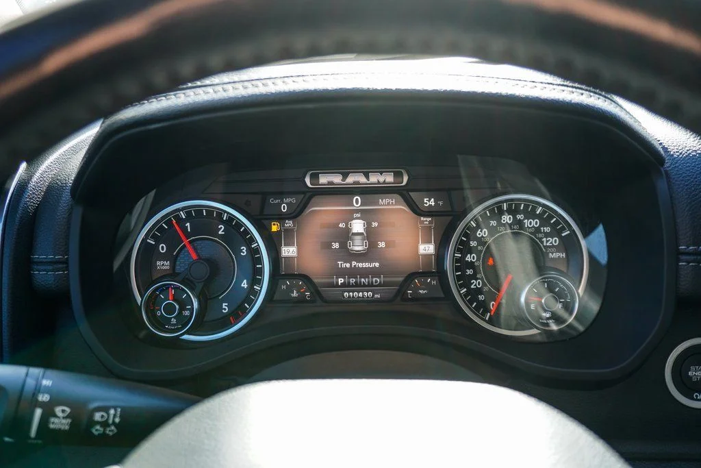 Used 2022 Black Ram Laramie image 27
