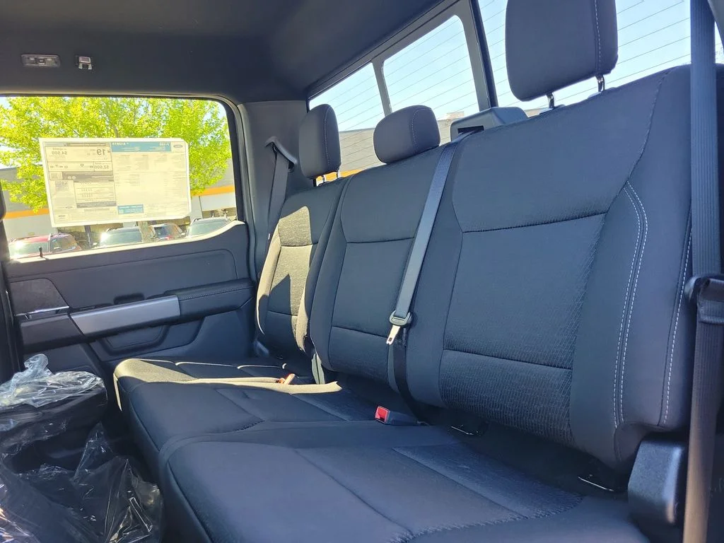 New 2026 Carbonized Gray Metallic Ford XLT image 10