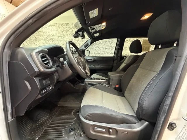 Used 2022 White Toyota TRD Off-Road image 18