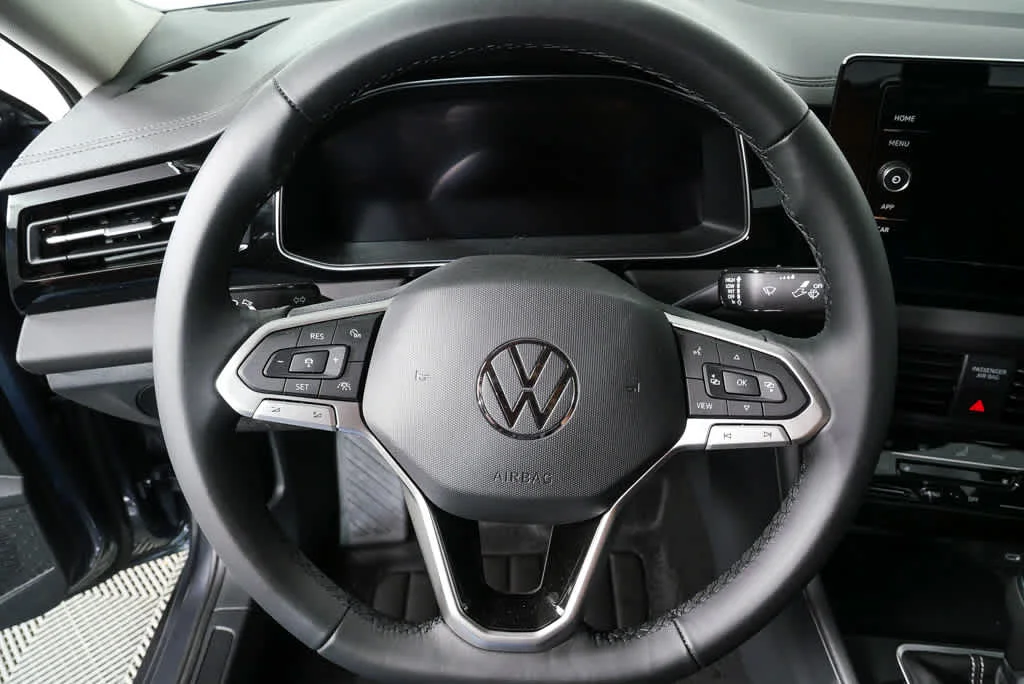 New 2026 Platinum Gray Metallic Volkswagen S image 8