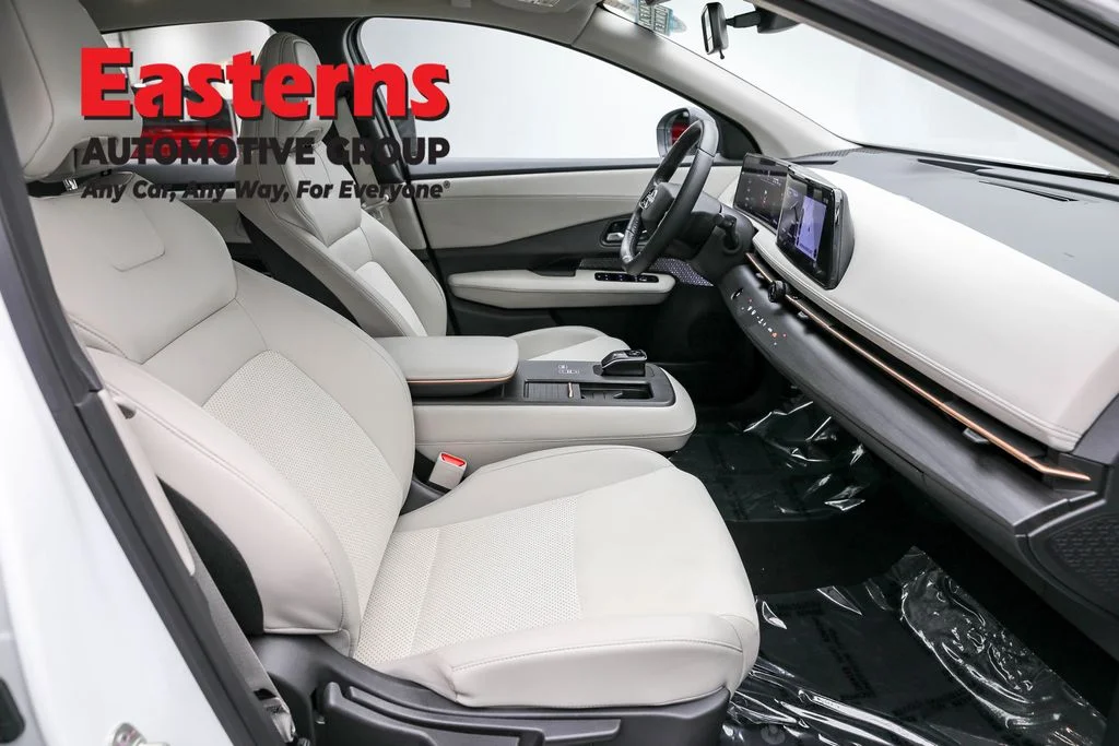 Used 2023 White Nissan ENGAGE image 24