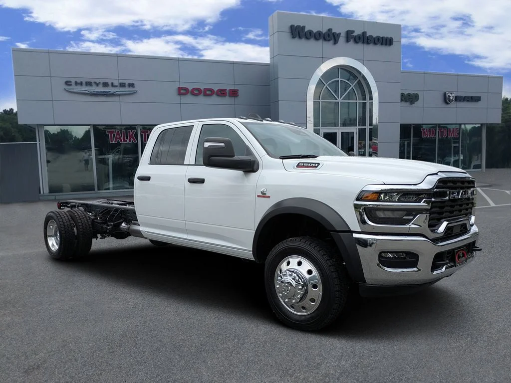 New 2026 Bright White Clear-Coat Exterior Paint RAM Tradesman image 1