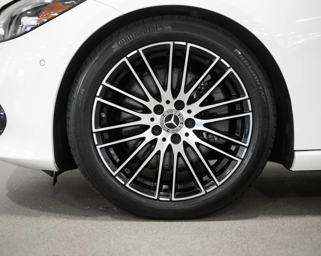 Certified Used 2022  Mercedes-Benz C 300 image 4