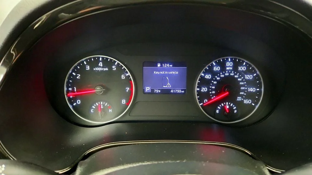 Used 2023 Snow White Pearl Kia S IVT AWD image 14